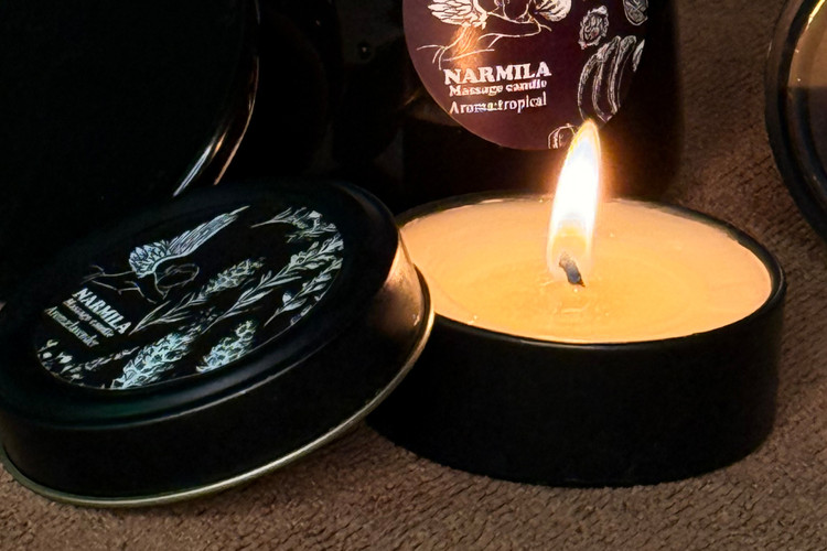 شمع ماساژسر با روغن ترکیبی ضد ریزش و تقویت کننده